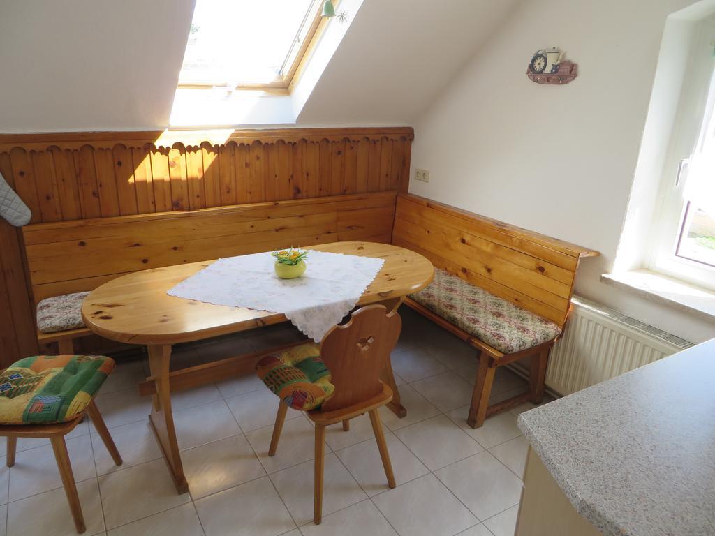 Ferienwohnung Zahn Oelsnitz  Εξωτερικό φωτογραφία