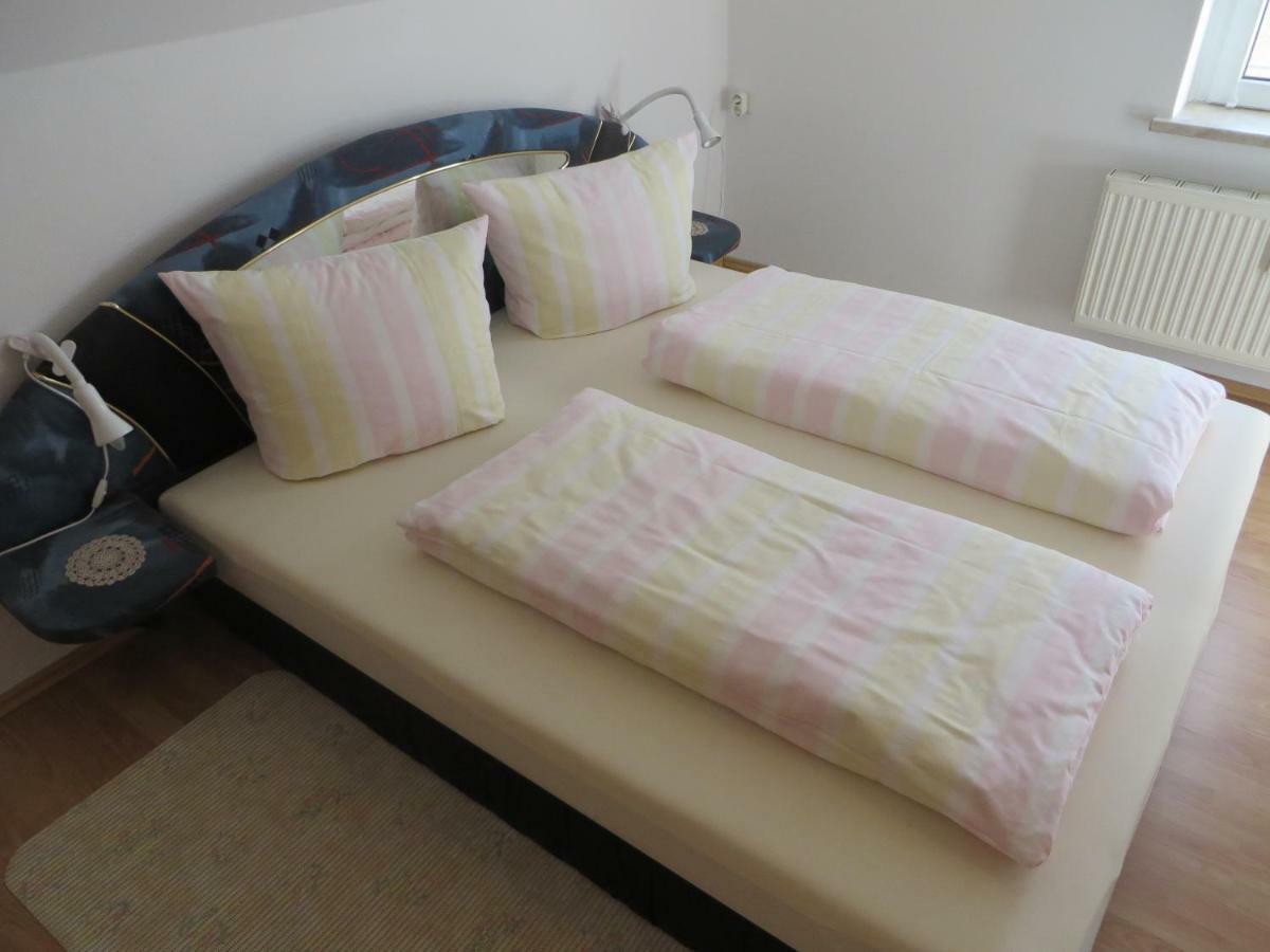 Ferienwohnung Zahn Oelsnitz  Εξωτερικό φωτογραφία